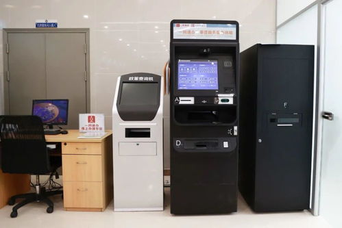 为老年人定制的“随申码”离线服务来了！金汇这里可办理自助终端机一条龙服务